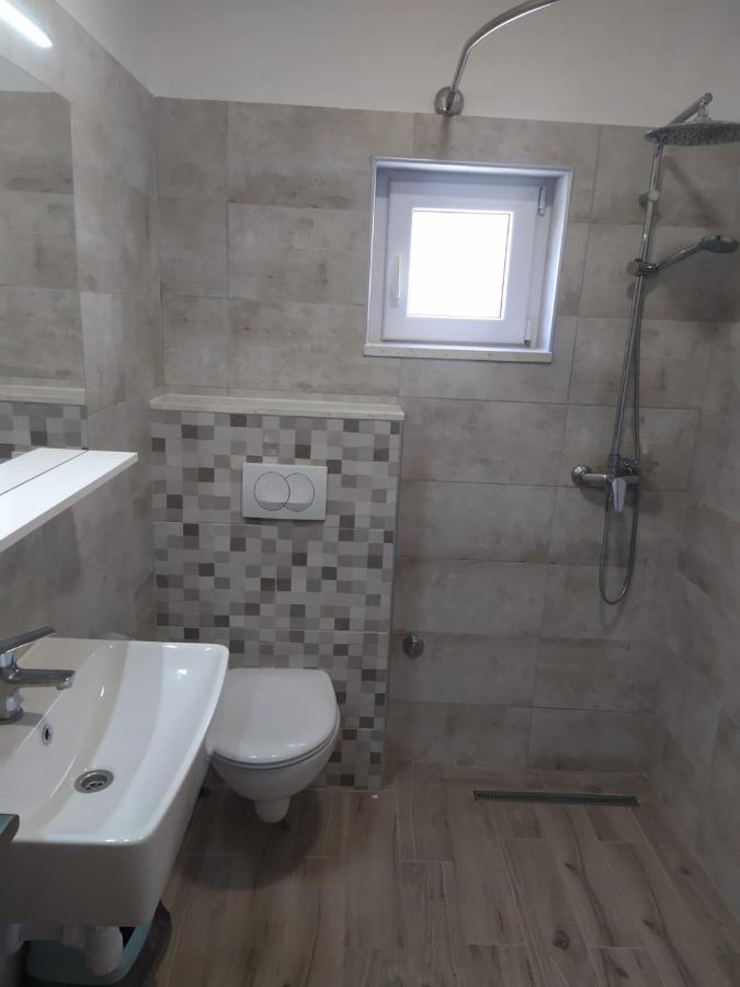 Apartmani Diki Makarska Exteriör bild