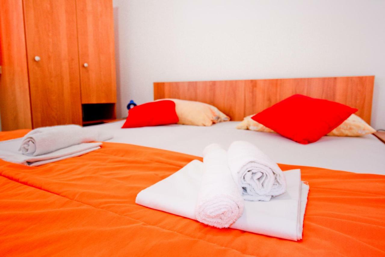 Apartmani Diki Makarska Exteriör bild