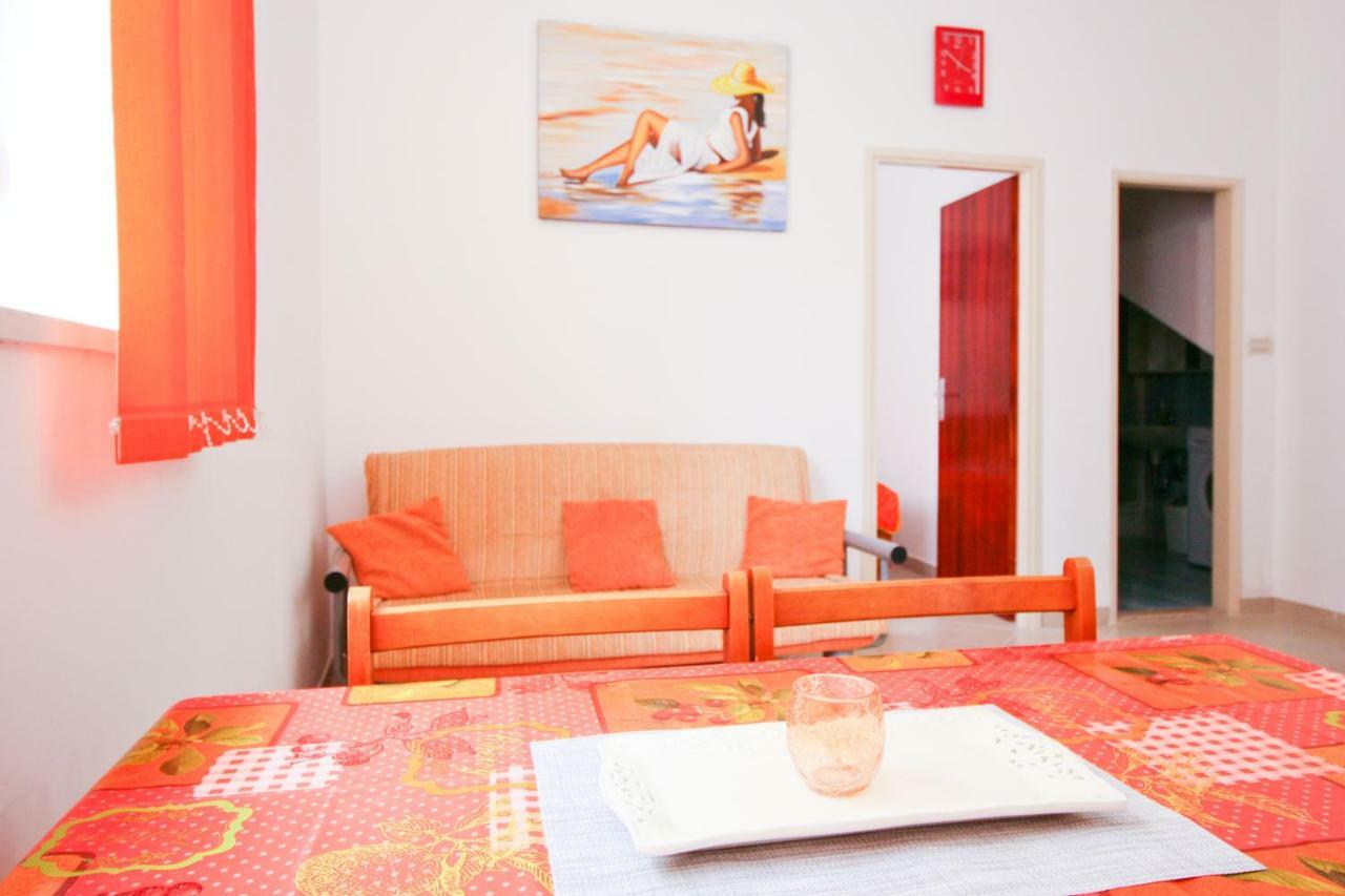 Apartmani Diki Makarska Exteriör bild