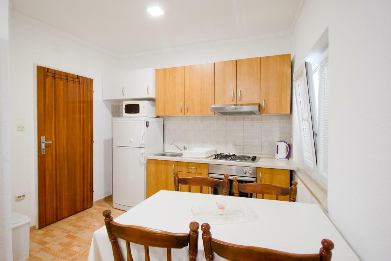 Apartmani Diki Makarska Exteriör bild