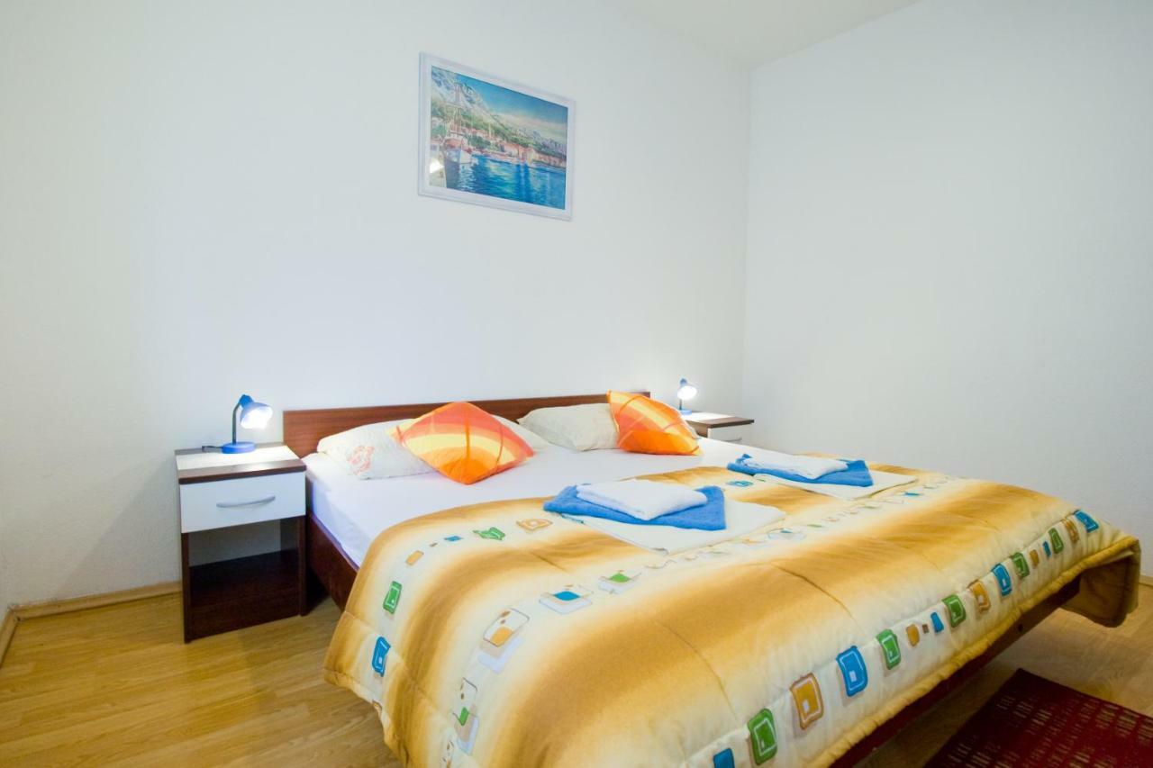 Apartmani Diki Makarska Exteriör bild