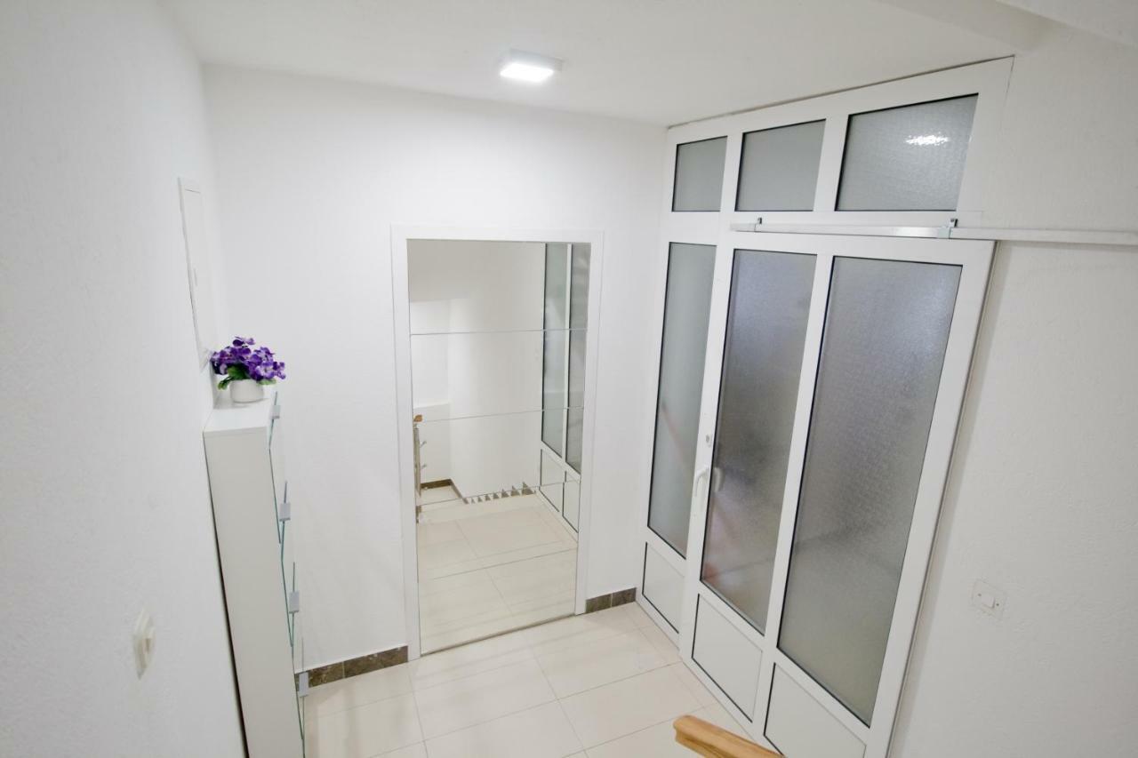 Apartmani Diki Makarska Exteriör bild