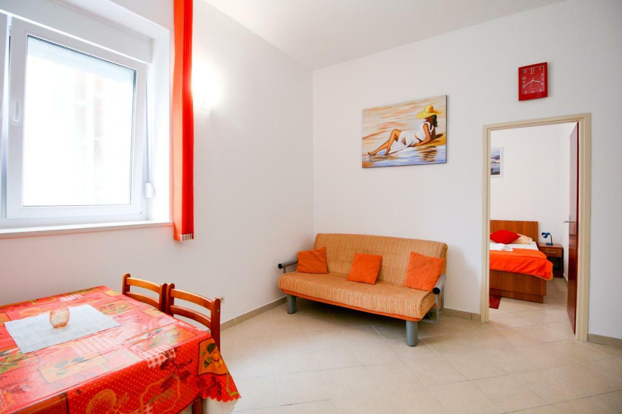 Apartmani Diki Makarska Exteriör bild